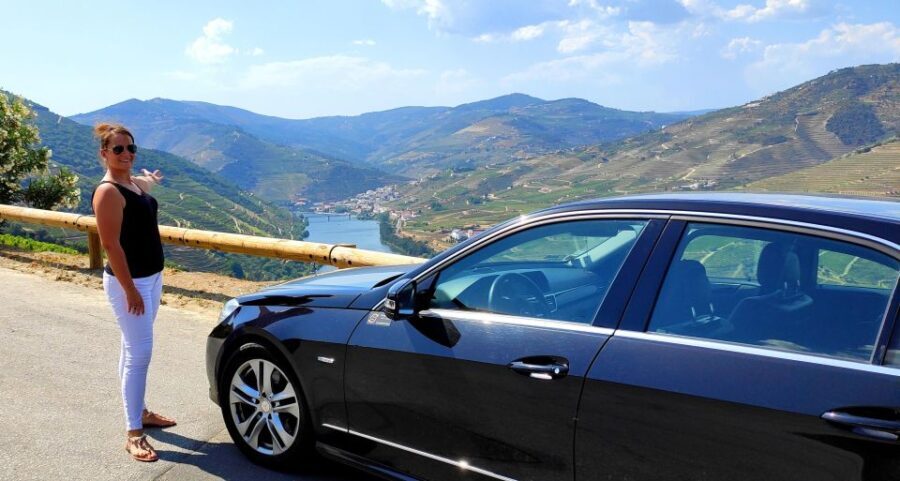 Pinhão: Douro Valley with Wine Tasting, Boat Trip and Lunch - How the Day Unfolds