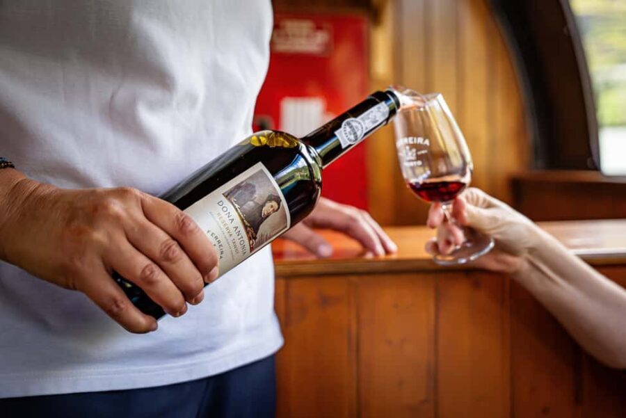 Pinhão: Private Sunset Rabelo Tour with Bottle of Port Wine - What Makes This Tour Stand Out