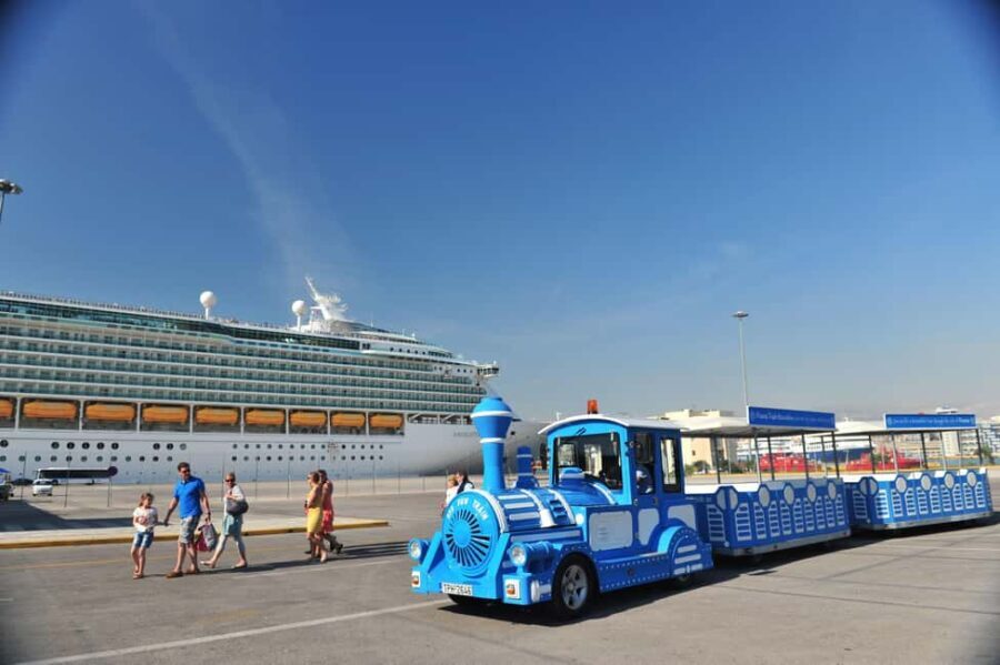 Piraeus City tour hop on hop off mini train - Who Will Love This Tour?