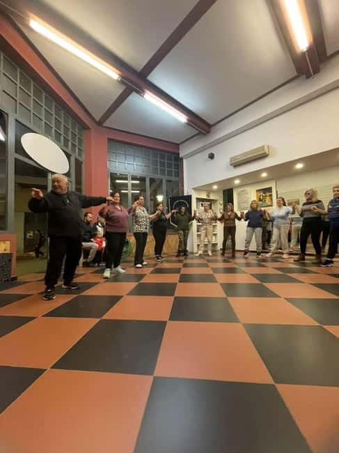 Piraeus: Traditional Greek Dance Class to Dance Like a Greek - The Optional Meal: Savoring Greek Flavors