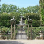 Pitti Palace, Boboli and Bardini gardens Tour with a local Guide - FAQs