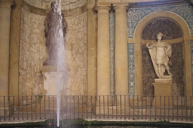 Pitti Palace: The Royal Palace of Florence - The Practicalities: How It Works and What to Expect