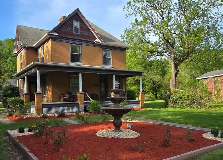 Pittsburgh: Tour The Silence of the Lambs Film Location - What’s the Value Here?