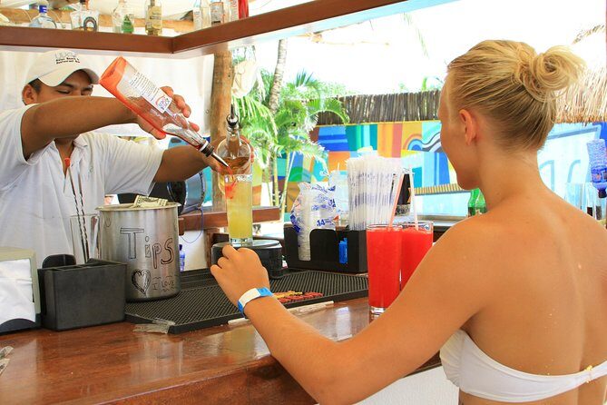 Playa Uvas Open Bar Exclusive Pass - Who Will Love This Experience?