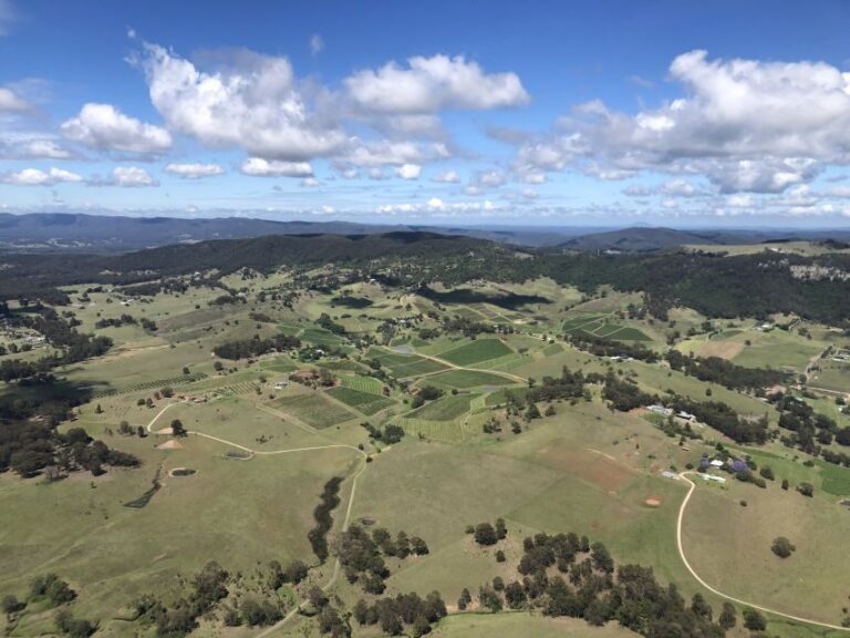 Pokolbin: 10-minute Helicopter Scenic Flight Hunter Valley - An In-Depth Look at the Helicopter Experience