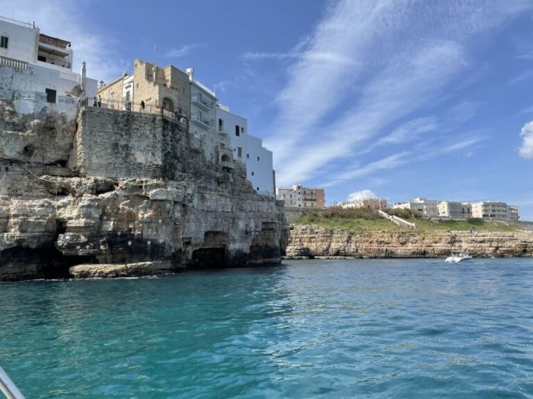 Polignano a Mare: Speedboat Cruise to Caves with Aperitif - Who Will Love This Tour?