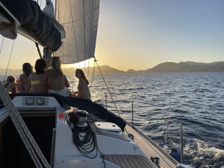 Pollenca/Alcudia : Day Sailing Cap de Formentor - A Closer Look at the Day Sailing Experience in Majorca