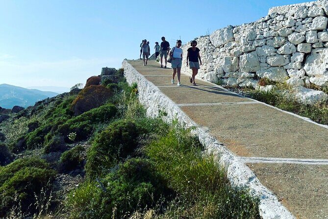 Poly's Island Guided Tour in Folegandros - Who Would Appreciate This Tour?