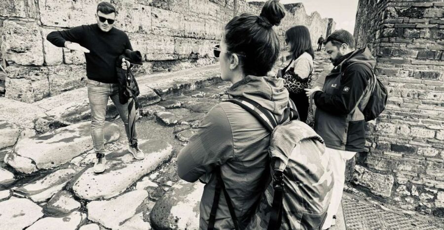 POMPEI SMALL GROUP MASSIMO 8 PERSONE - Why Choose This Tour?