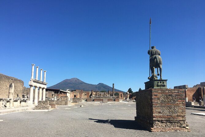 Pompeii and Herculaneum with archaeologist, small group of 10!!! - Who Will Love This Tour?