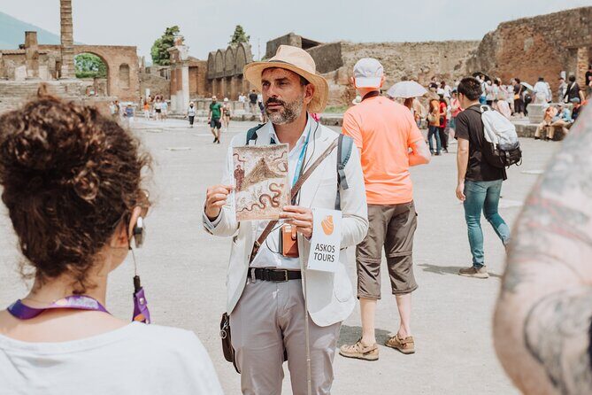 Pompeii Archaeological Small-Group tour for 15 people - The Sum Up