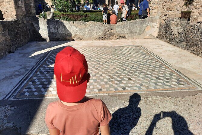 Pompeii: Exclusive Private Walking Tour with an Archaeologist - Practical Details and Tips