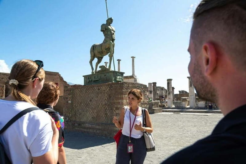 Pompeii Guided Tour by a Local Guide - Key Points