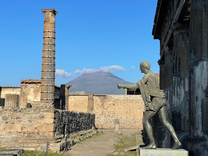 Pompeii Guided Tour Skip the line - The Value of a Guided, Small Group Tour