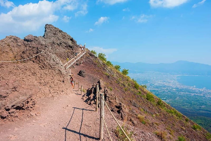 Pompeii: Mount Vesuvius Crater Transfer with Ticket - What Makes This Tour Stand Out?