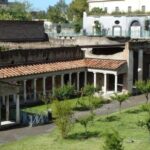 Pompeii: Oplontis Small Group Tour with an Archaeologist - Who Should Consider This Tour?
