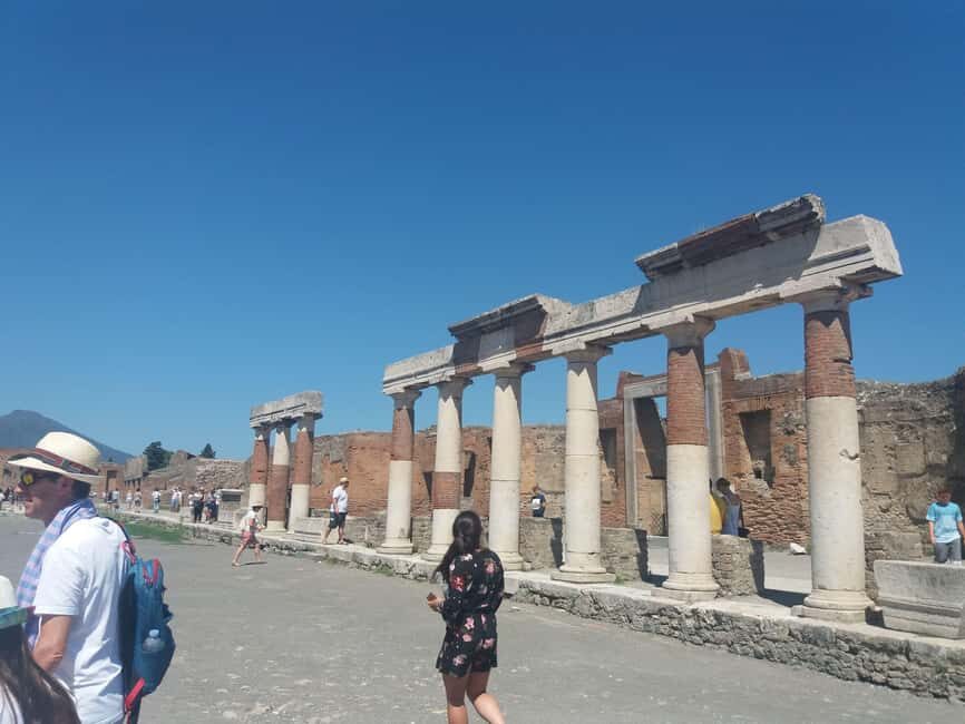 Pompeii Reserved Entrance with audioguide - Who Should Consider This Tour?