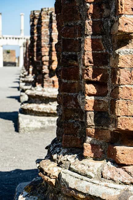 Pompeii: Skip-the-line Entry Ticket with Guided Tour and Transportation - Exploring Pompeii with Ease and Insight