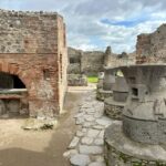 Pompeii: skip the line ticket + guided group tour - Who Should Book This Tour?