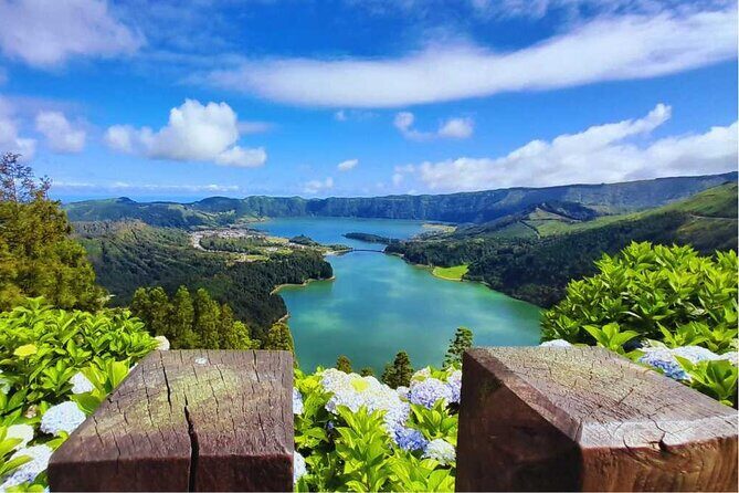 Ponta Delgada: Shore Excursion Sete Cidades and Furnas Volcano - Authenticity and Value
