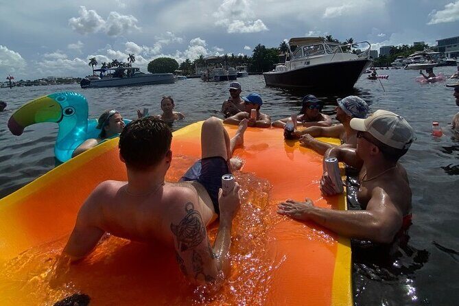 Pontoon Boat Getaway of Fort Lauderdale - Frequently Asked Questions