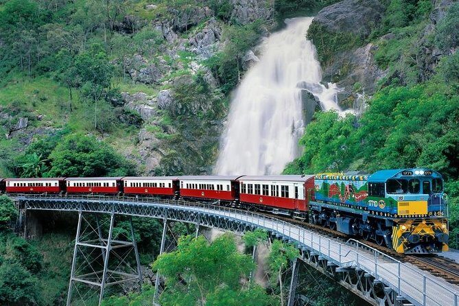Port Douglas: Kuranda tour with Skyrail or Scenic Train - Exploring the Itinerary in Detail