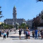 Port in 3 hours Photo & Flavors Secrets Tour - Who Should Consider This Tour?