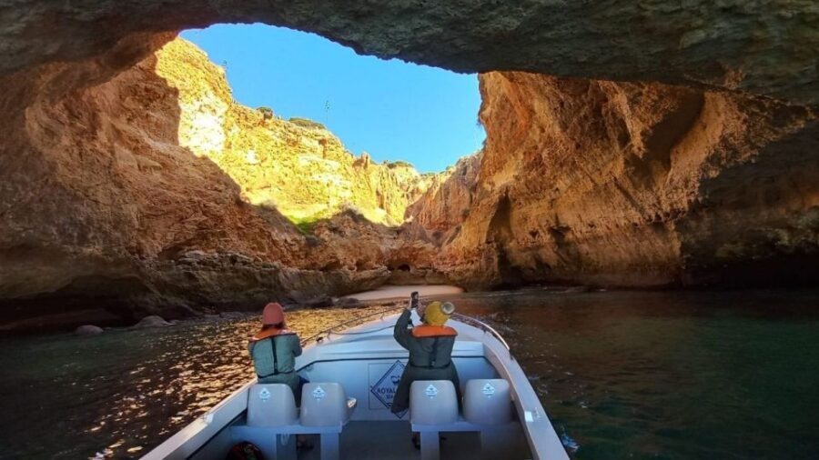Portimão: Private Boat Trip to Benagil Caves - The Itinerary in Detail