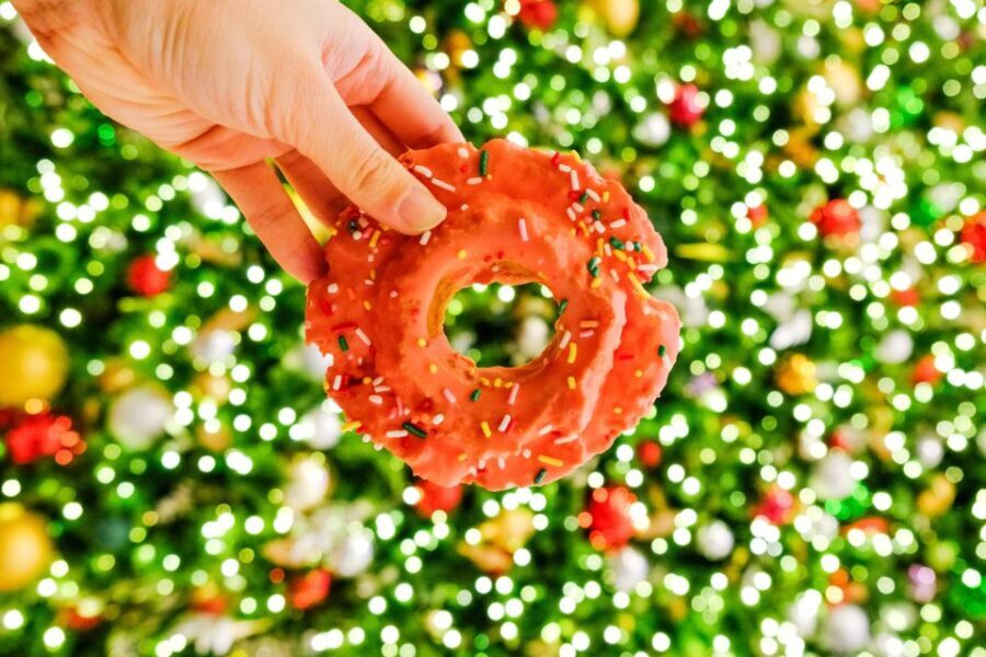 Portland: Guided Holiday Delicious Donut Tour with Tastings - The Sum Up