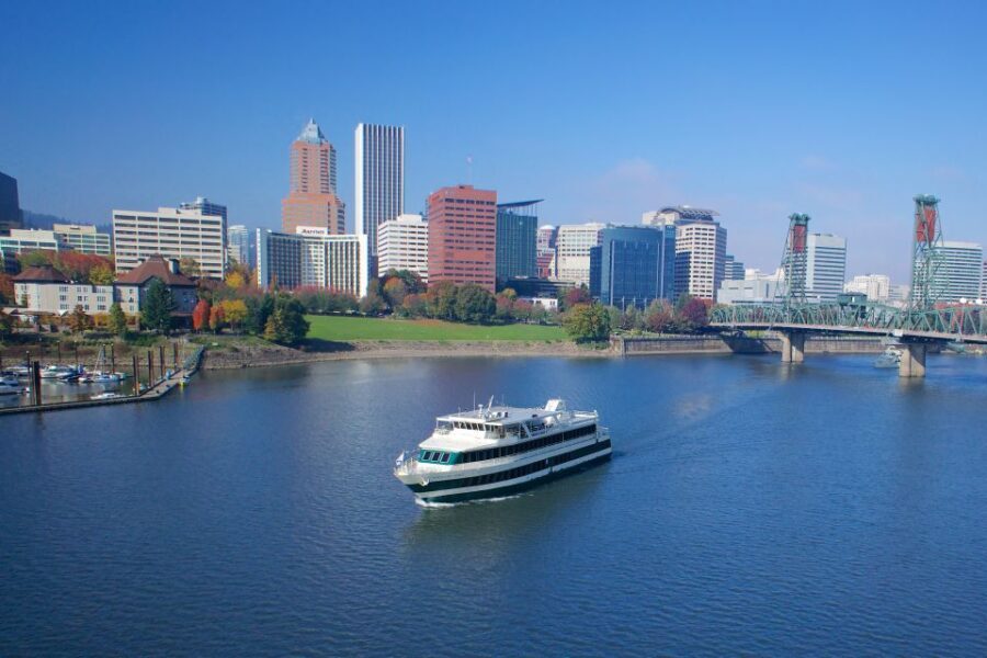 Portland: Happy Hour Sightseeing Cruise - A Detailed Look at the Portland Happy Hour Sightseeing Cruise