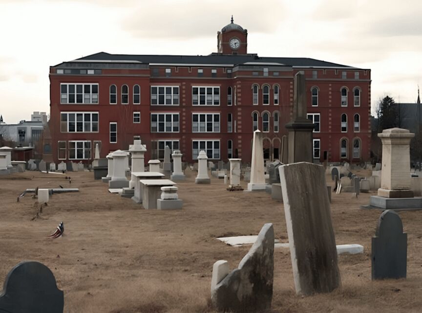 Portland : Highlights Walking Tour With A Guide - In-Depth Itinerary Breakdown