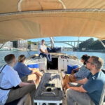 Porto 4H: Charming cruise, wine tasting, and vintage van tour - Transition to the Water: Douro Marina and the Cruise