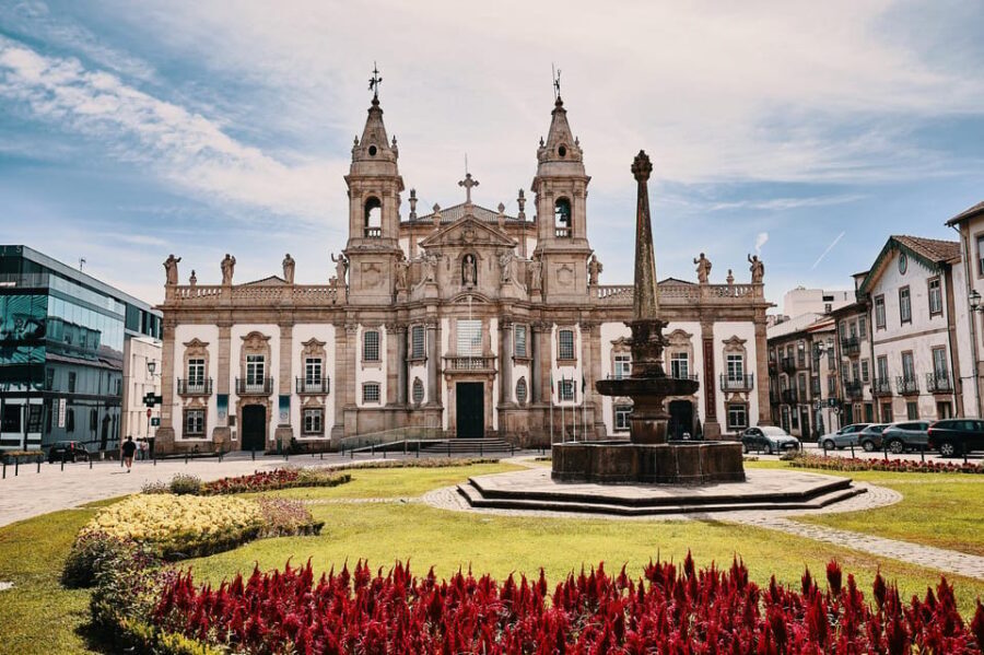 Porto: Braga and Guimarães Private Day Trip with Local - Discovering Portugal’s Northern Charm: A Detailed Look at the Tour