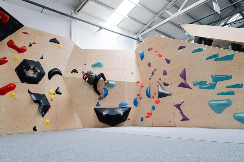 Porto: City Adventure Bike Tour & Indoor Climbing Experience - The Itinerary in Detail