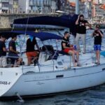 Porto: Exclusive Party aboard a charming sailboat with drink - Exploring the Experience in Detail