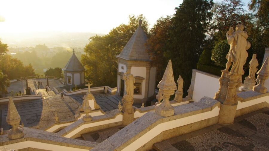 Porto: Guimarães & Braga Tour with Entry Tickets and Lunch - The Itinerary in Detail: A Day of History and Scenery