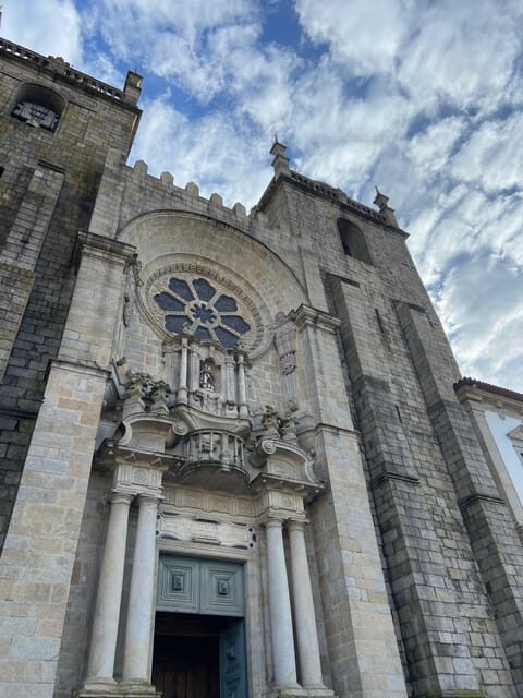 Porto: Historical Center Walking Tour - Frequently Asked Questions