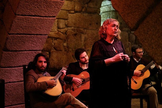 Porto Moonlight Walk & Fado Dinner - A Deep Dive into the Porto Moonlight Walk & Fado Dinner Experience