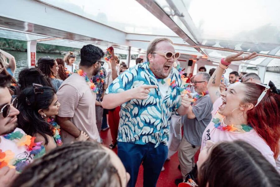 Porto: Party Boat Cruise & Nightlife Tour with Free Drinks - The Sum Up