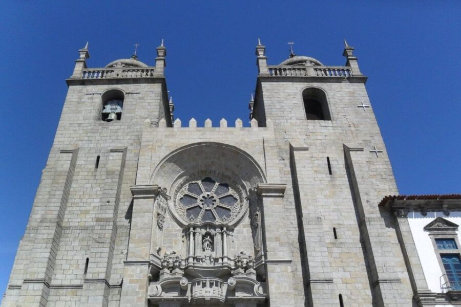 Porto Private Walking Tour with Fast Track to Lello - Who Should Consider This Tour?
