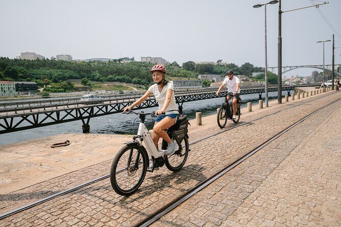 Porto Riverbank E-Bike Tour - Atlantic Coast, Gardens - Authentic Experiences and Insights from Travelers