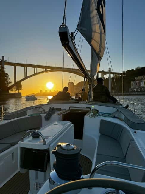 Porto: Sunset Douro River Boat Cruise with Port Wine - The Value and Who This Tour Is Best Suited For