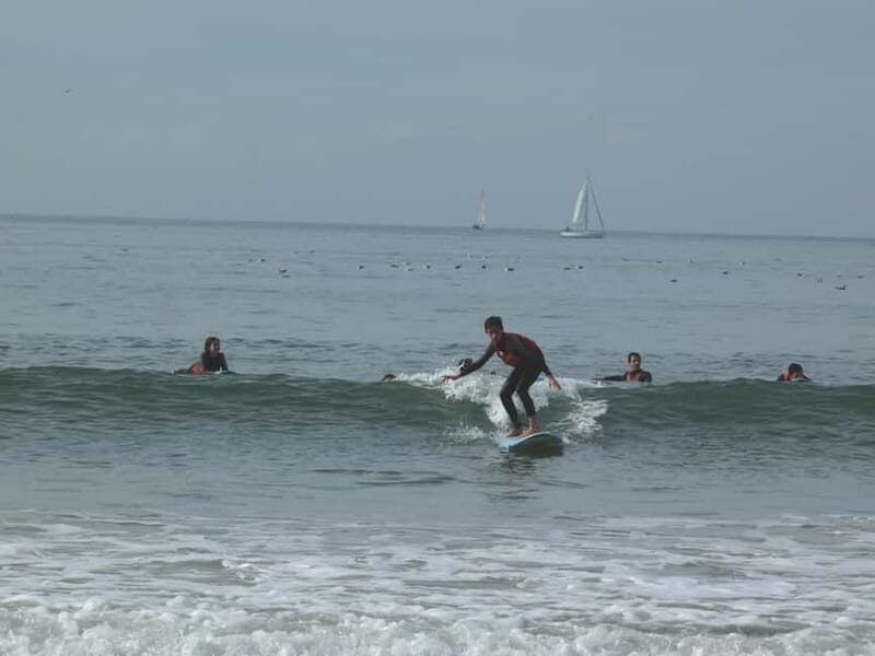 Porto: Surf Lesson in a small group - The Sum Up