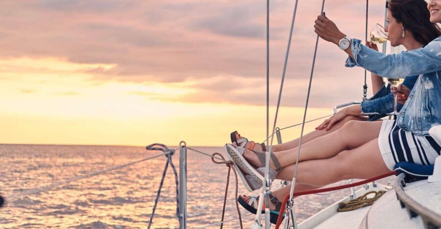Porto: Tour on a Sailboat shared or private (Sunset Option) - The Sum Up: Who Should Consider This Experience?