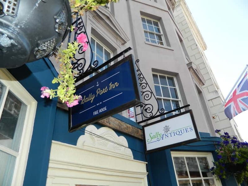 Portsmouth: Old Portsmouth Guided Walk - The Sum Up