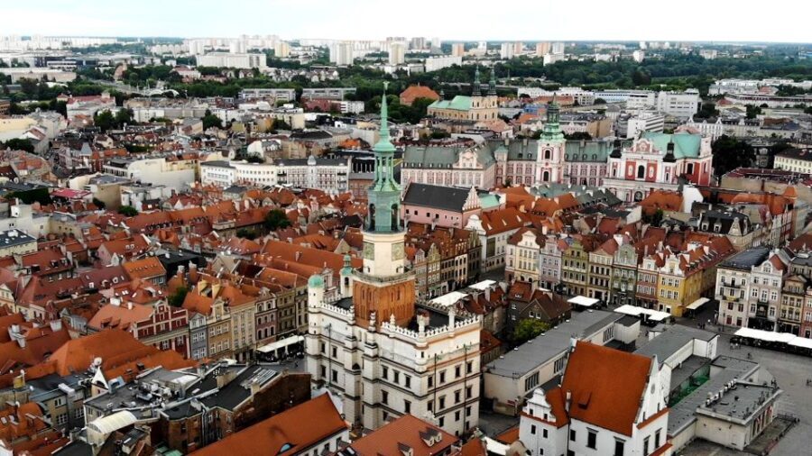 Pozna Half-day Tour