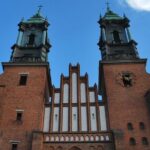 Poznan private tailor made tour with a local guide-driver - FAQs