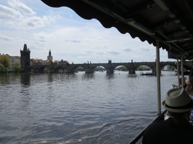 Prague: 2-Hour Lunch Cruise on the Vltava River - The Sum Up: Is the Prague Lunch Cruise a Good Choice?