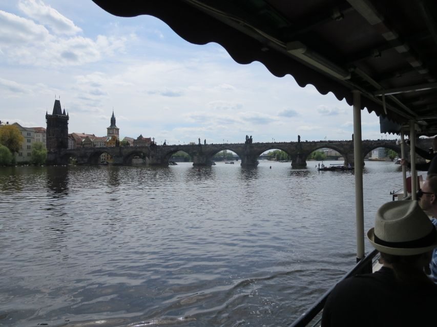 Prague: 2-Hour Lunch Cruise on the Vltava River - The Sum Up: Is the Prague Lunch Cruise a Good Choice?