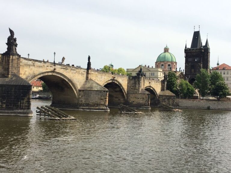 Prague: 3-hour Evening River Cruise with Dinner - The Itinerary: What’s Included and What to Expect